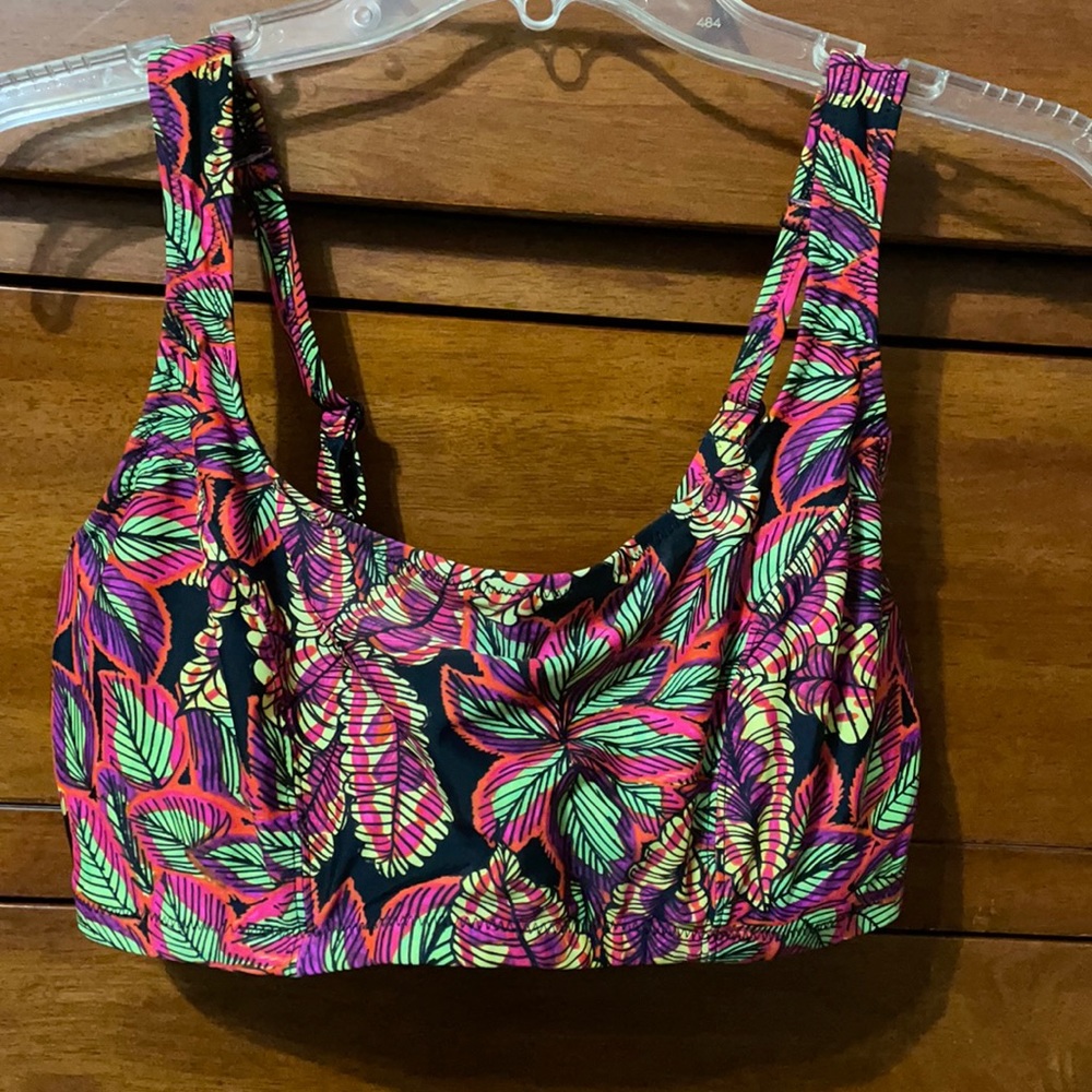 Pour Moi bathing suit top